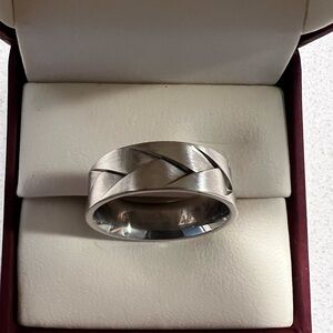 Men's Silver Braided Pattern White Gold Wedding Band Ring Size 10
